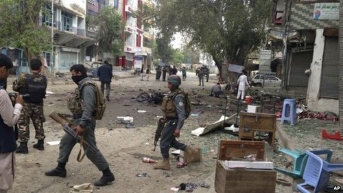 IS bekennt sich zu Bombenanschlag in Ostafghanistan - ảnh 1